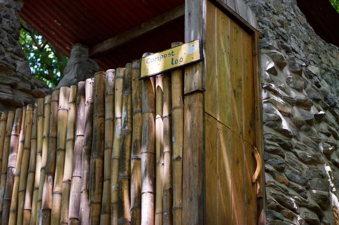 Butterfly Space- A Non-Profit Eco-Lodge Nkhata Bay Exterior foto