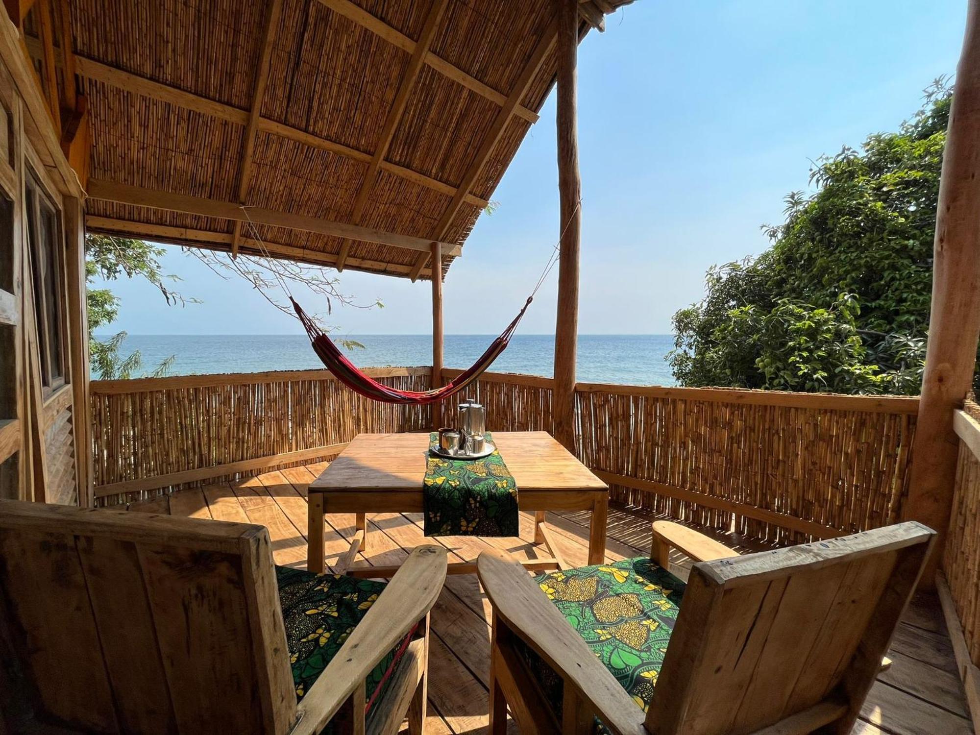Butterfly Space- A Non-Profit Eco-Lodge Nkhata Bay Exterior foto