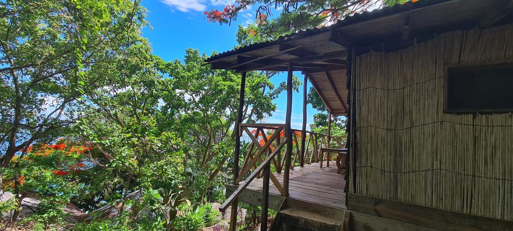Butterfly Space- A Non-Profit Eco-Lodge Nkhata Bay Exterior foto