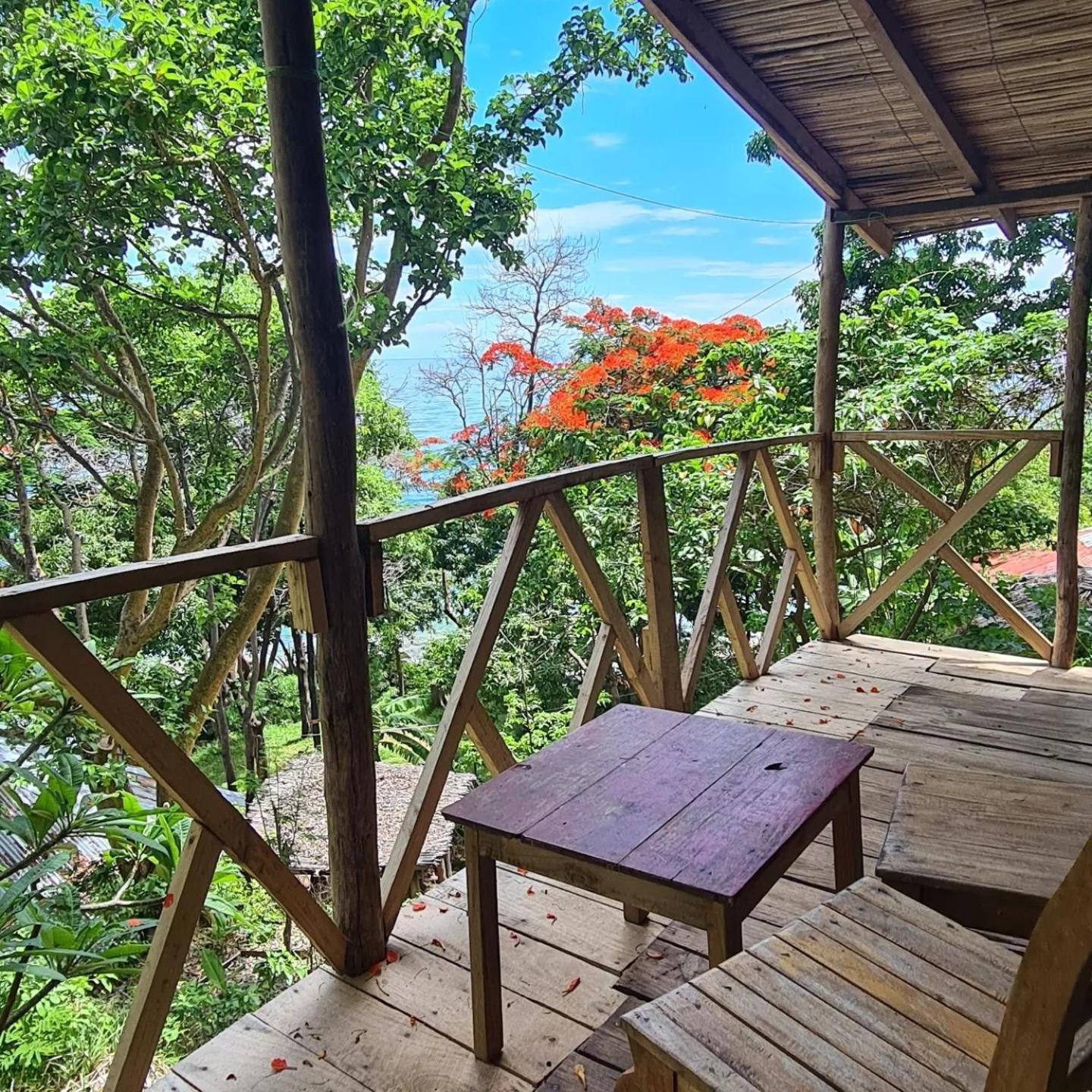 Butterfly Space- A Non-Profit Eco-Lodge Nkhata Bay Exterior foto